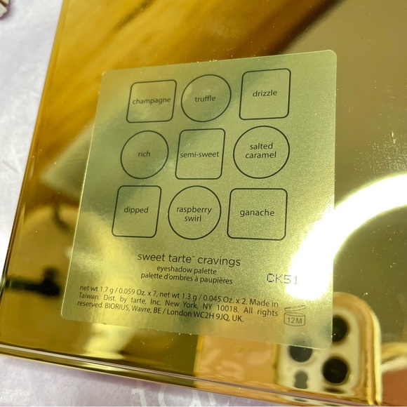 Tarte Sugar Rush Sweet Tarte Cravings Eyeshadow Makeup Palette NWT NIB Full Size - Picture 12 of 13